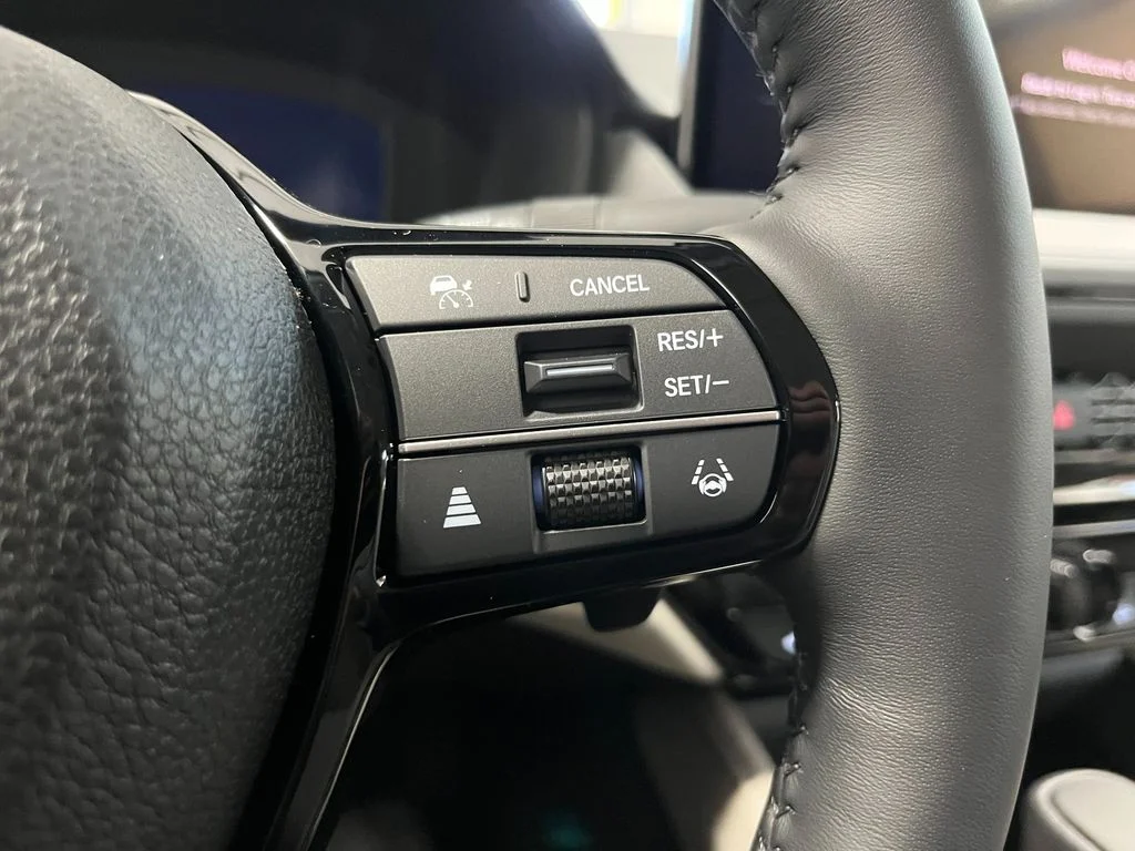 New 2026 Platinum White Pearl Honda Touring Hybrid image 19