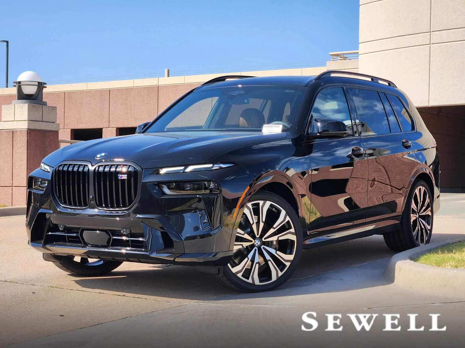 2027 BMW X7