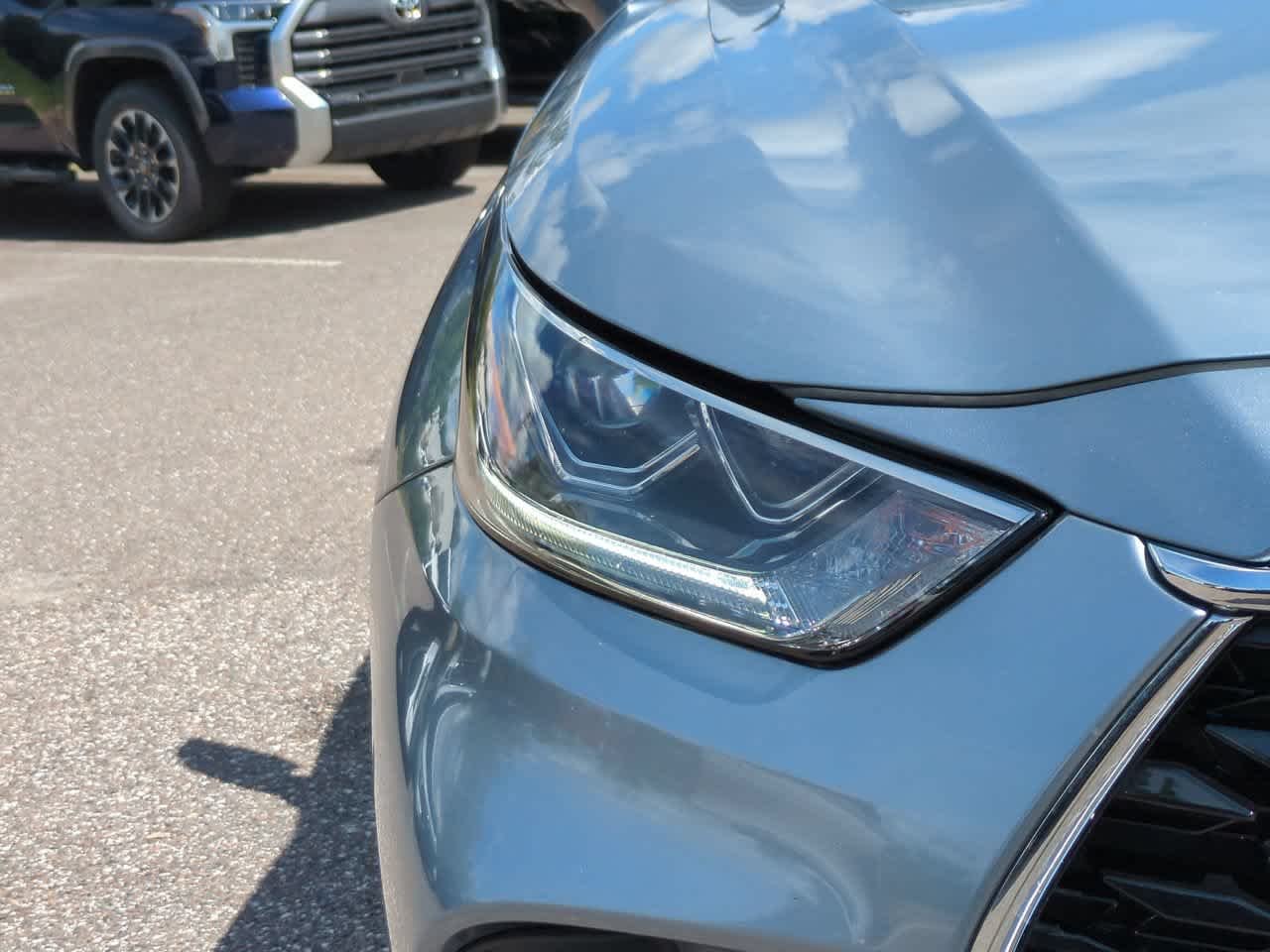 Certified Used 2024 Moon Dust Toyota Platinum image 10
