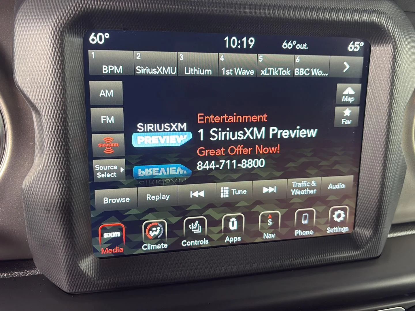 Used 2019 Black Clearcoat Jeep Rubicon image 27