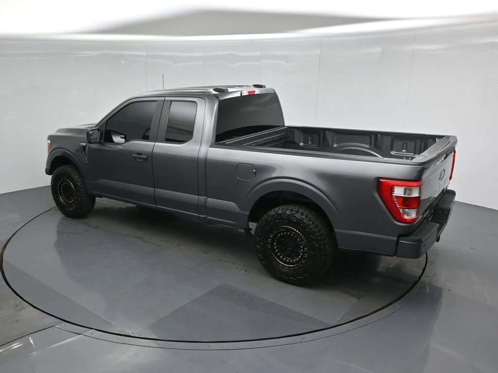 Used 2021 Gray Ford XL image 36