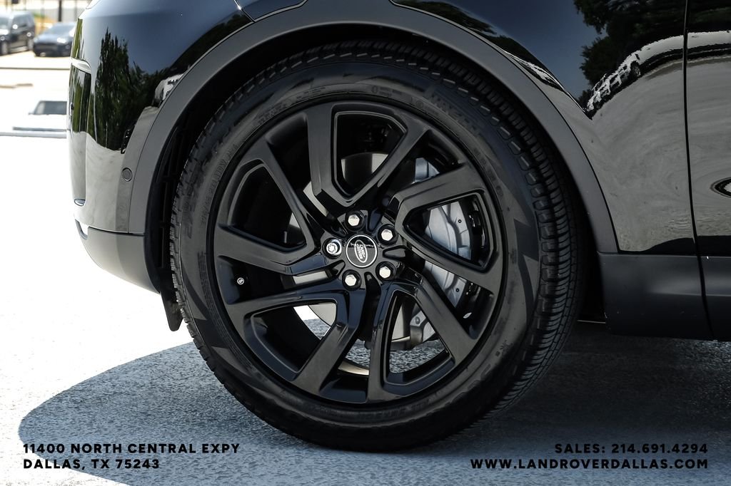 Used 2025 Black Land Rover S image 46