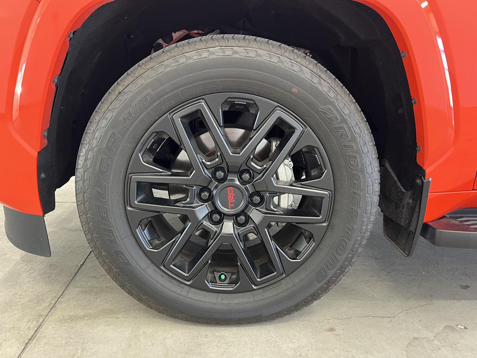 2024 Toyota Sequoia SR5 - Photo 7