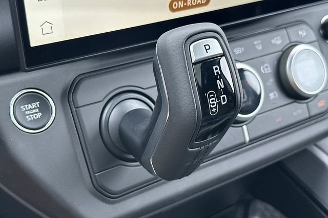 New 2026 Santorini Black Land Rover S image 20