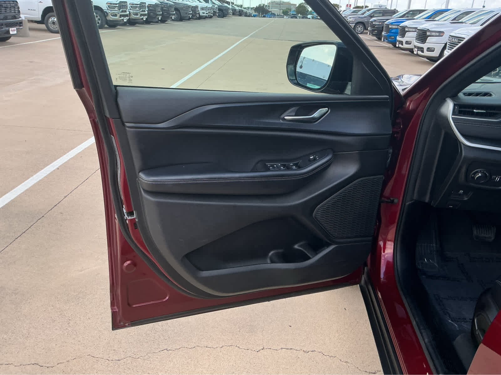 Used 2024 Velvet Red Pearlcoat Jeep Altitude image 13