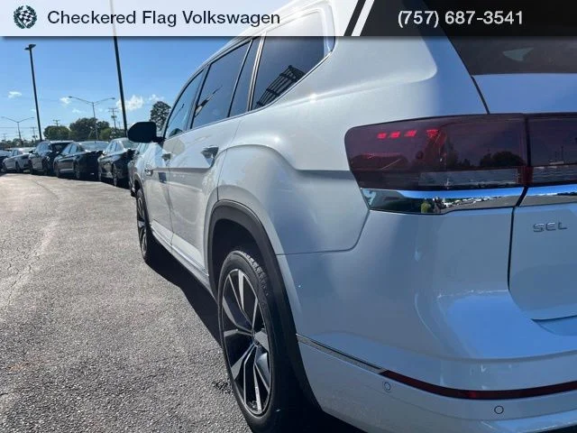 New 2026 White Volkswagen 2.0T SEL Premium R-Line image 8