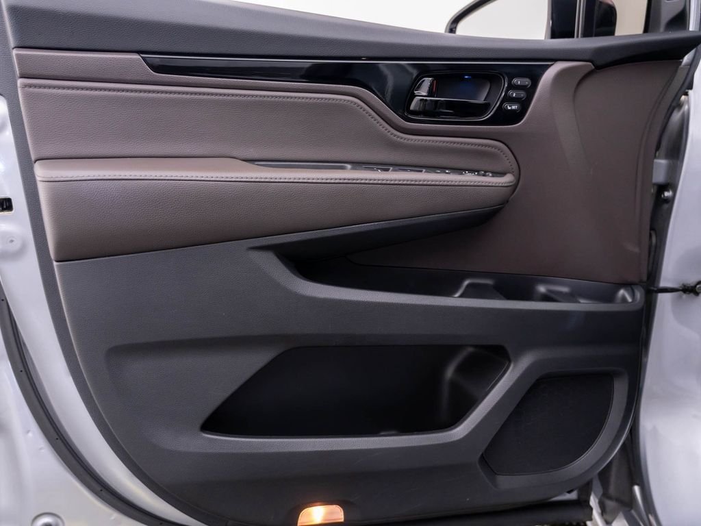 2018 Honda Odyssey Elite - Photo 14