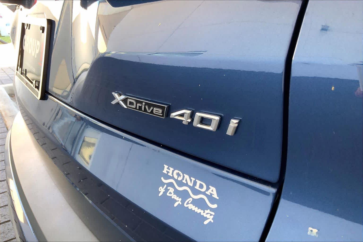 Used 2020 Phytonic Blue Metallic BMW xDrive40i image 10