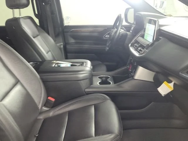 Used 2023 Summit White Chevrolet Z71 image 16
