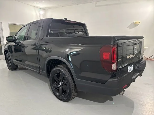 Used 2023  Honda Black Edition image 6