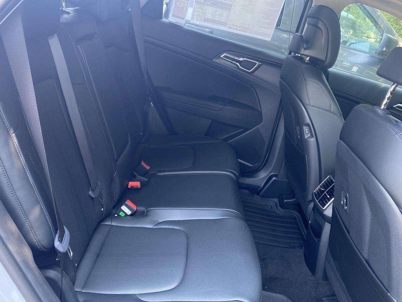New 2026 Wolf Gray Kia EX image 24