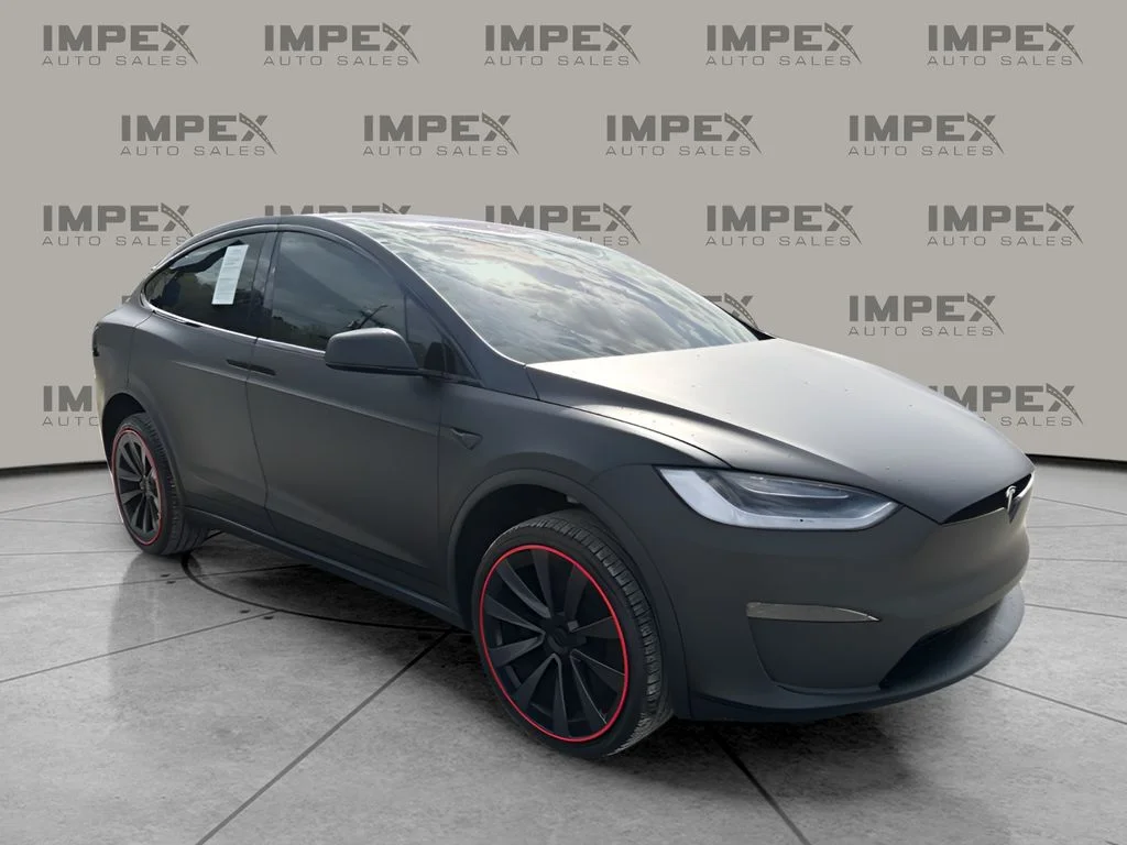 Used 2023 Gray Tesla Plaid image 7