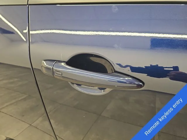 Used 2025 Deep Ocean Blue Nissan SV image 8