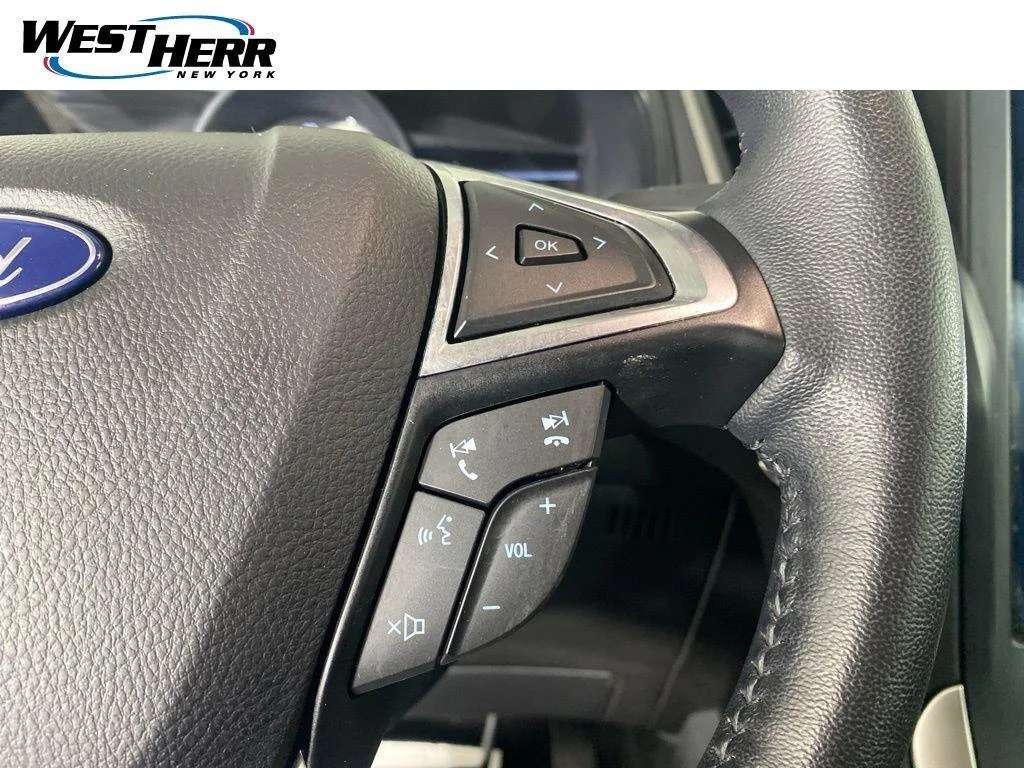 Used 2024 Oxford White Ford SEL image 10