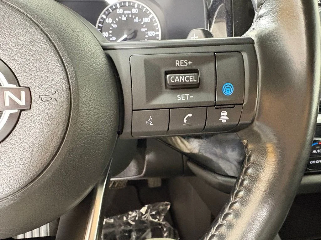 Used 2024 Silver Nissan SV image 26