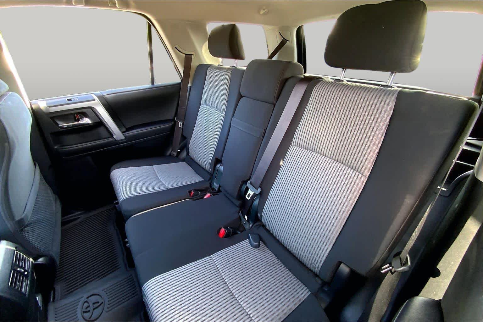 Used 2023 Midnight Black Metallic Toyota SR5 image 20