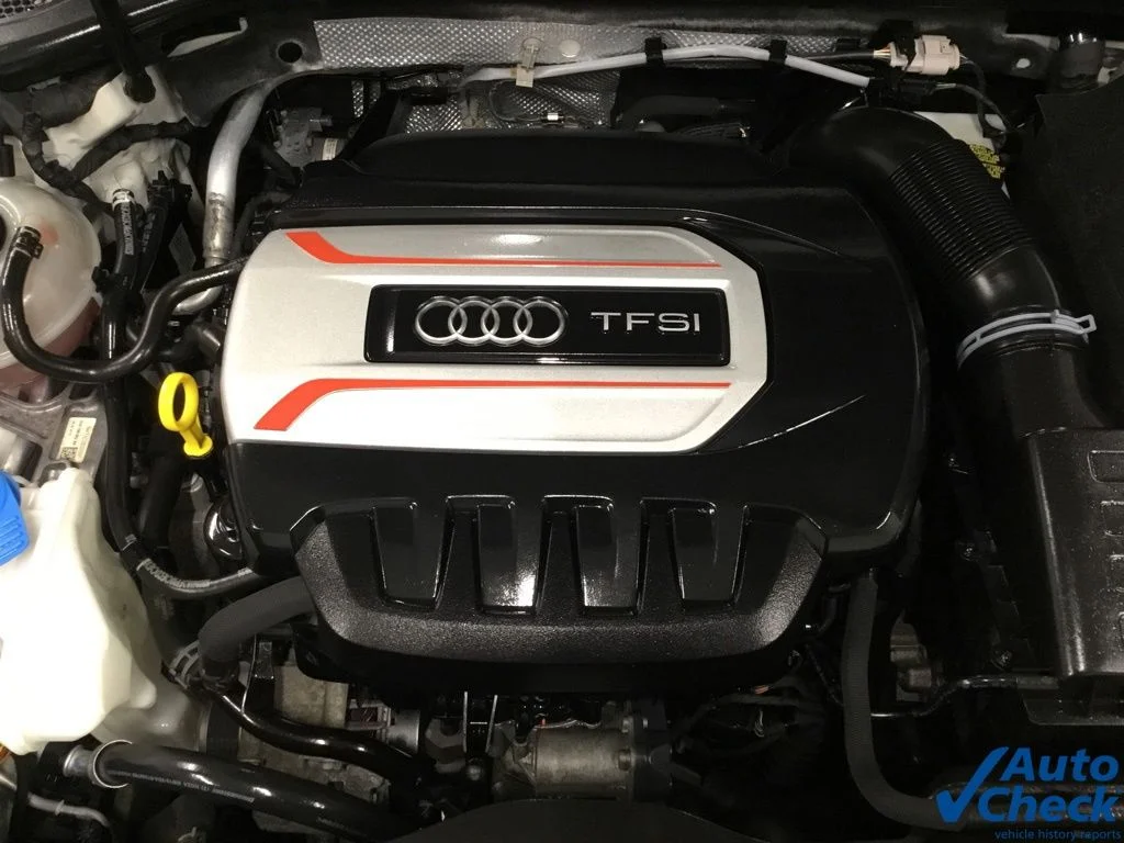 Used 2016 White Audi 2.0T Prestige image 41