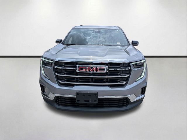 Used 2025 Silver GMC Elevation image 10