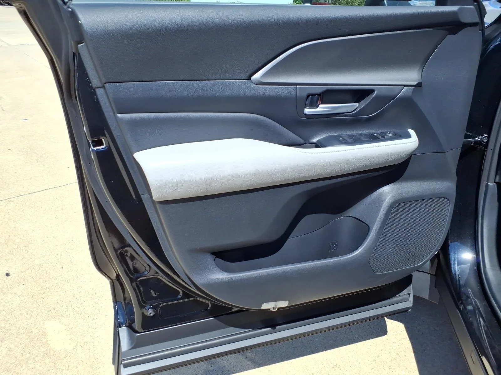 Certified Used 2024 Midnight Black Metallic Toyota XLE image 20