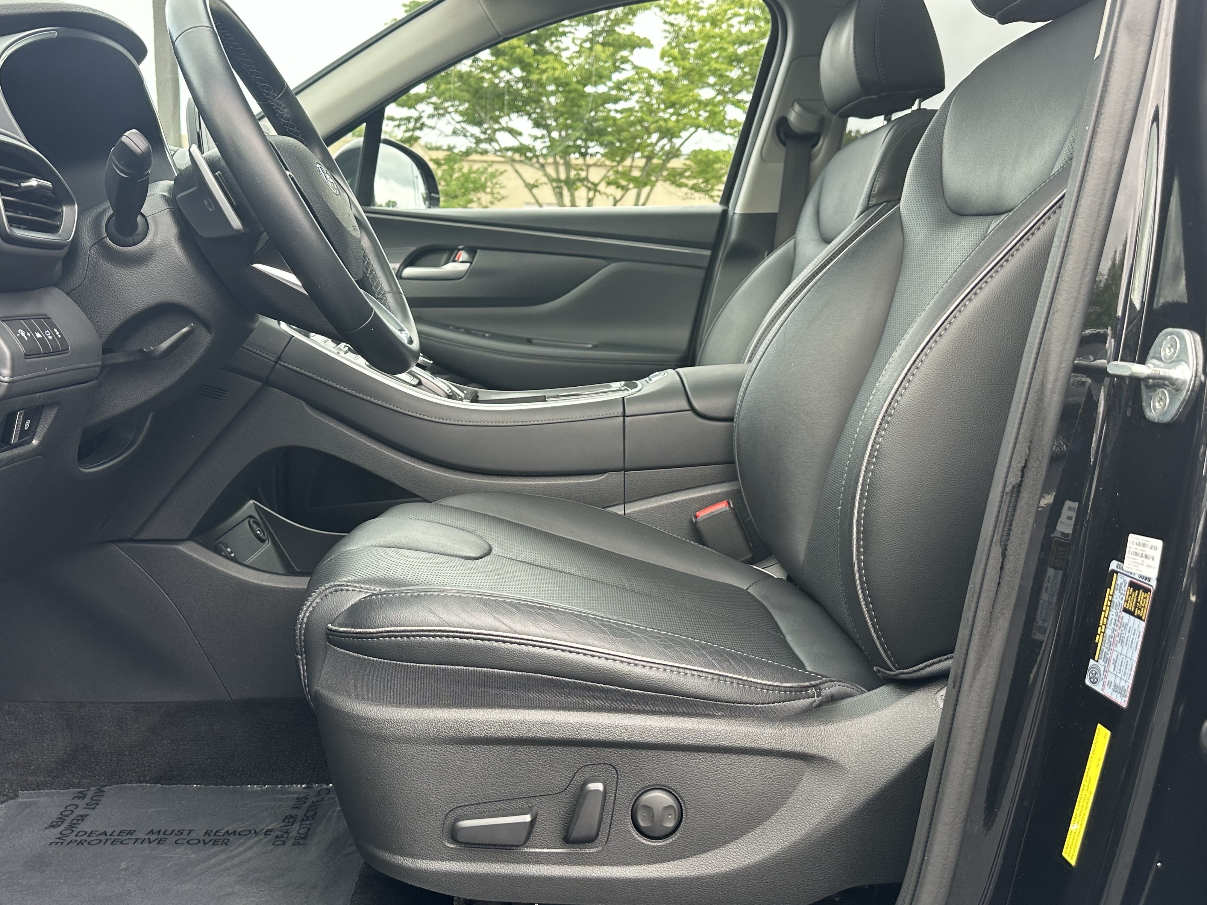 Used 2022 Twilight Black Hyundai SEL image 9