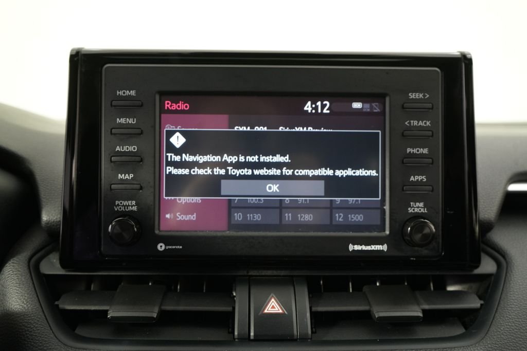 Used 2020 Super White Toyota XLE image 29