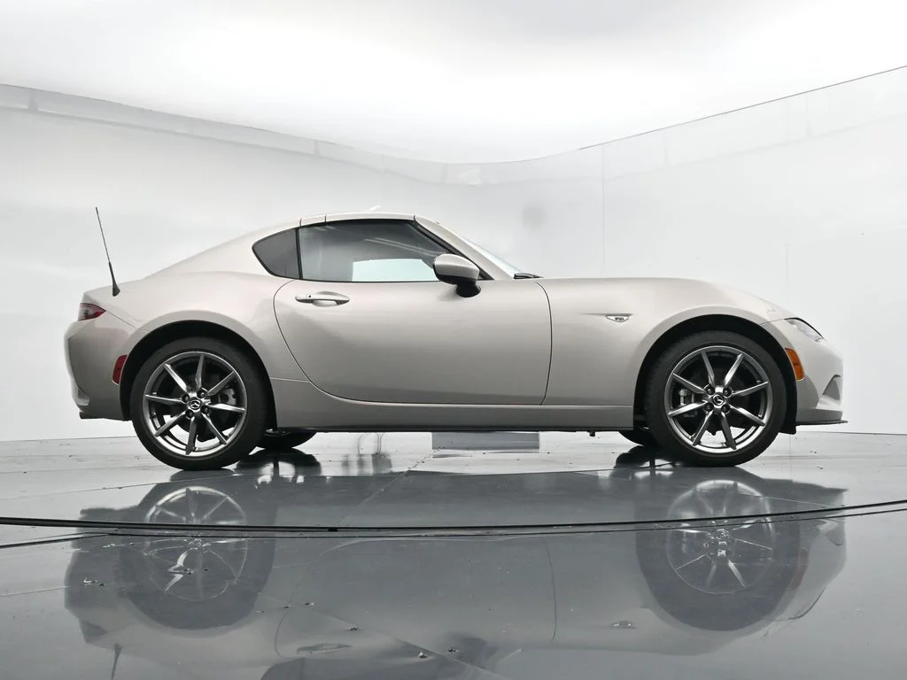 Used 2022 Silver Mazda Grand Touring image 33
