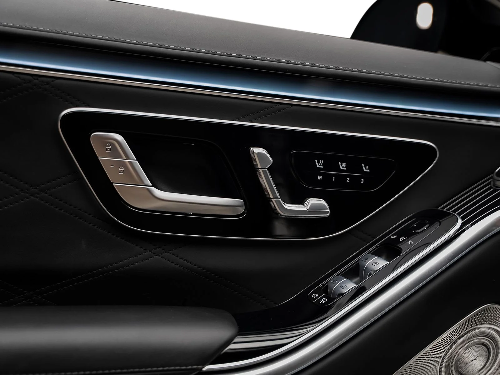 Used 2023  Mercedes-Benz Maybach S 680 image 68