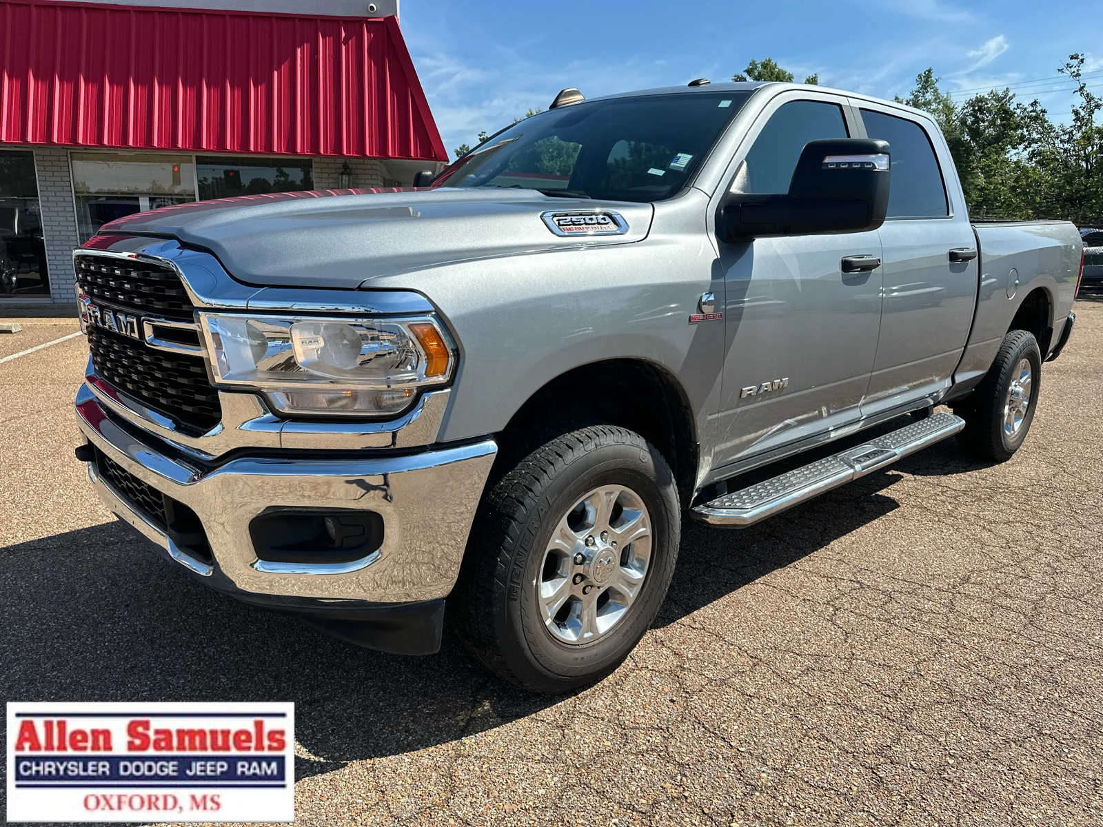 Certified Used 2024 Billet Silver Metallic Clearcoat Ram Big Horn image 8