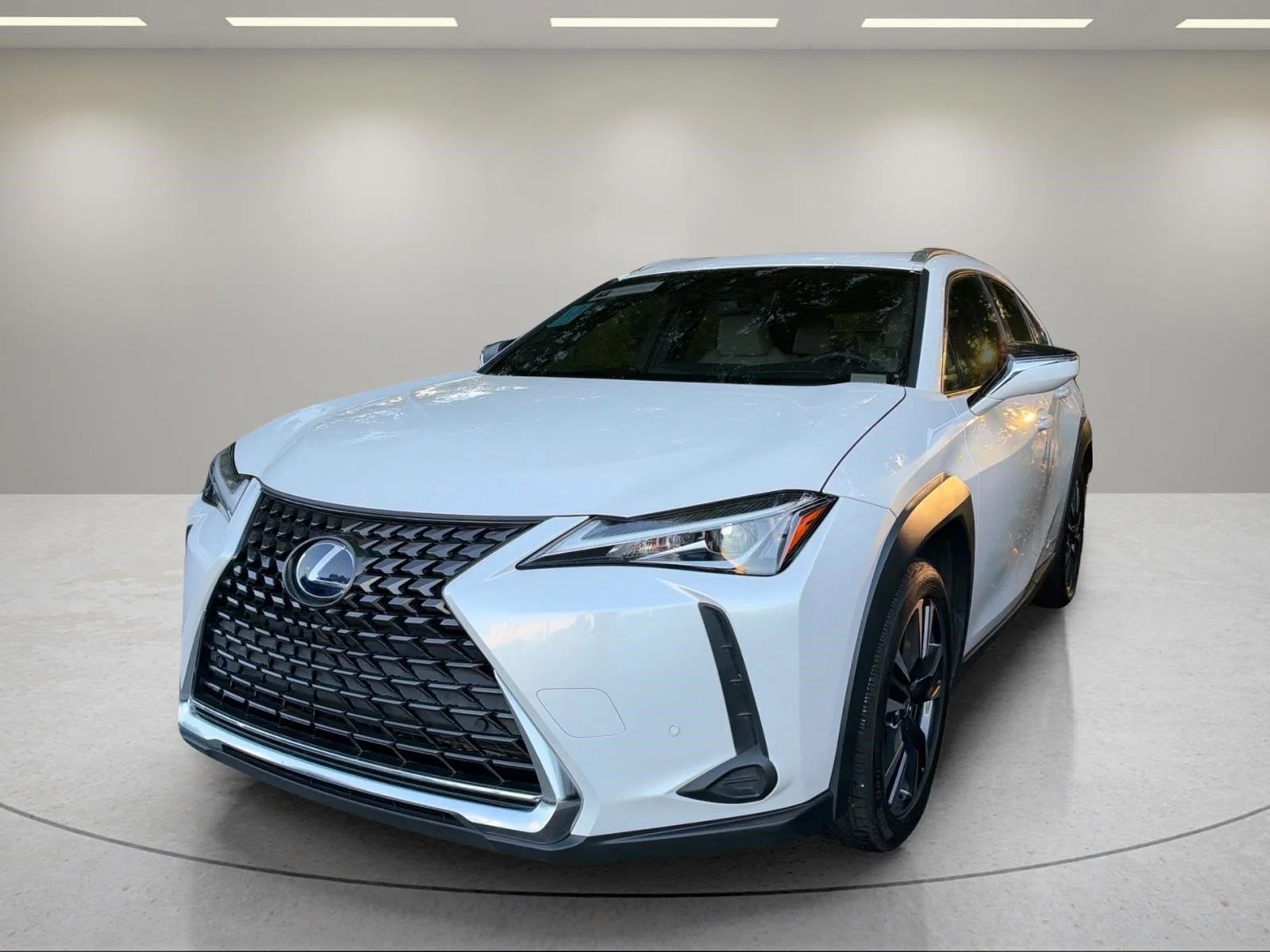 Used 2020 Eminent White Pearl Lexus UX 250h image 4