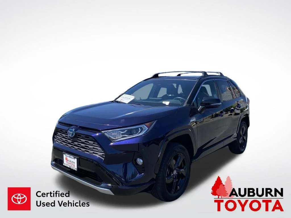 Certified Used 2021 Midnight Black Metallic Toyota XSE image 4