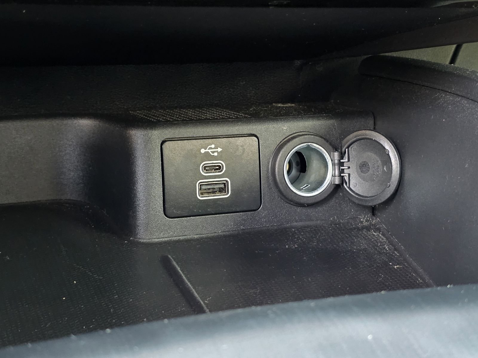 Used 2024 Black Ford ST-Line image 21