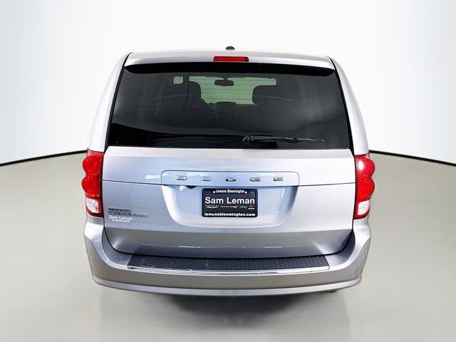 Used 2016 Silver Dodge SE image 6