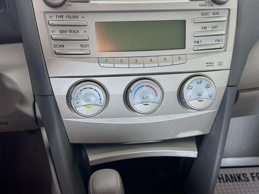 Used 2011 Silver Toyota  image 15