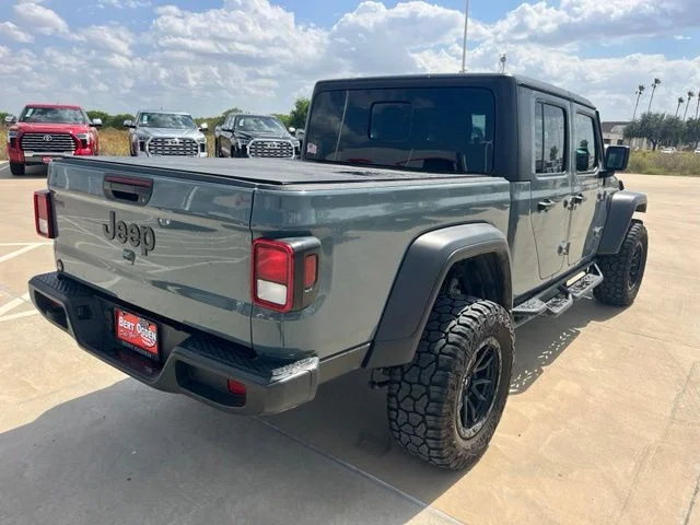 Used 2025 Gray Jeep Sport image 6