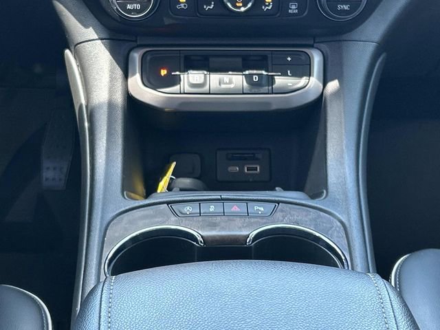 2023 GMC Acadia Denali - Photo 16