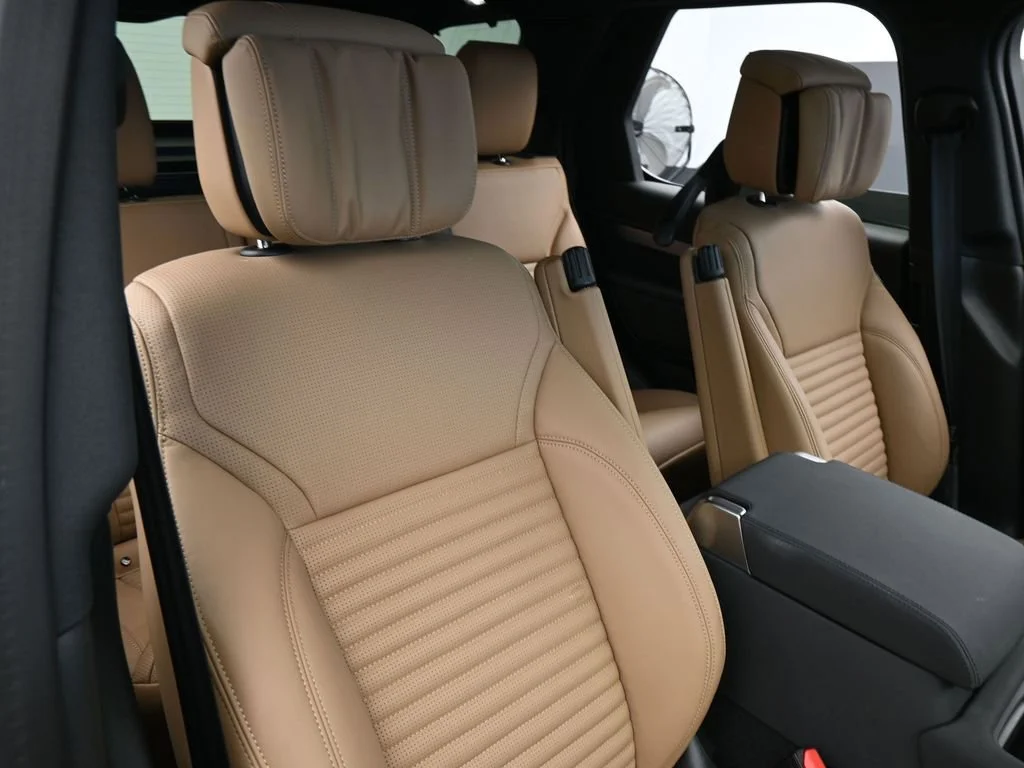 2026 Land Rover Discovery Gemini Edition - Photo 49