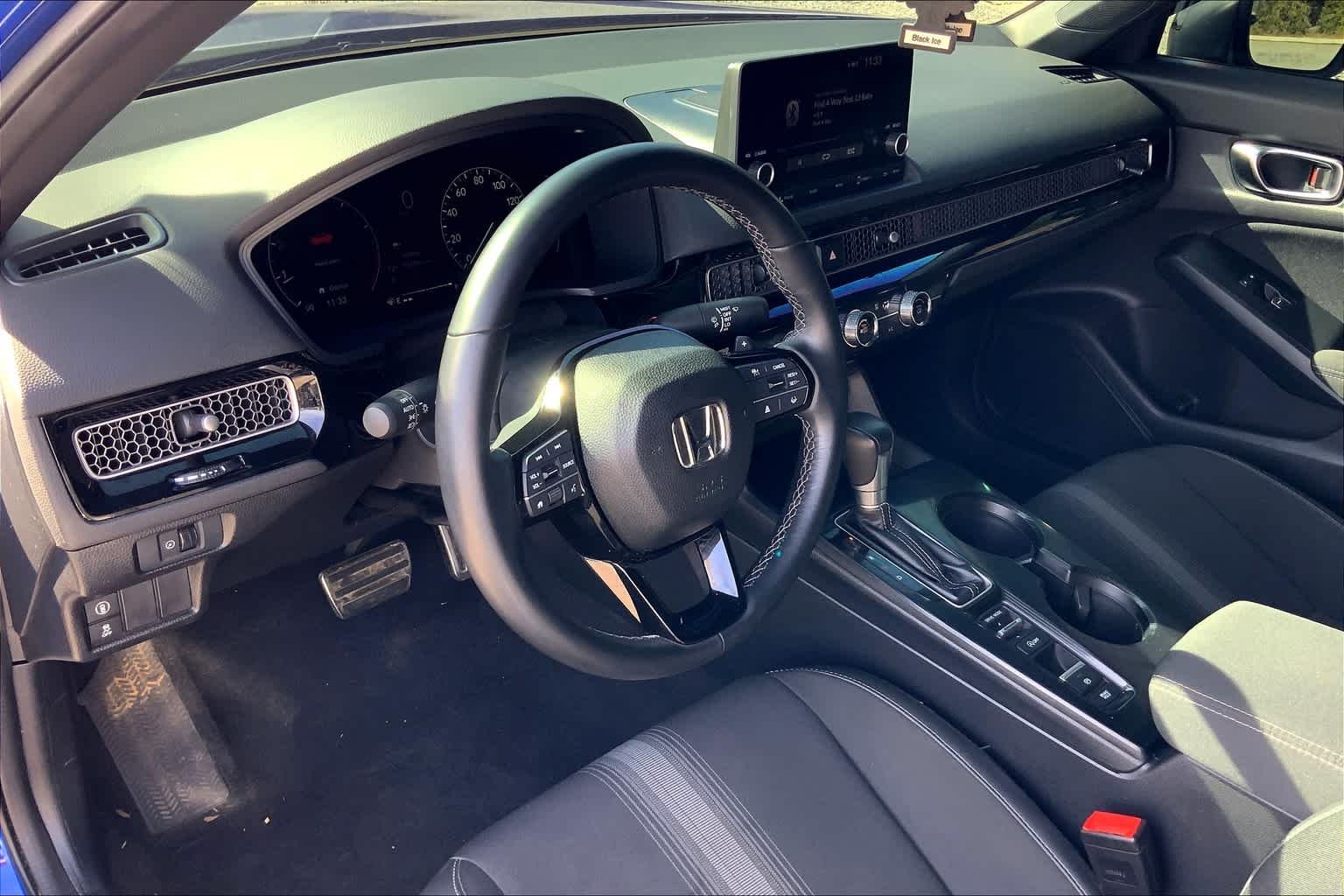 Used 2023 Aegean Blue Metallic Honda Sport image 17