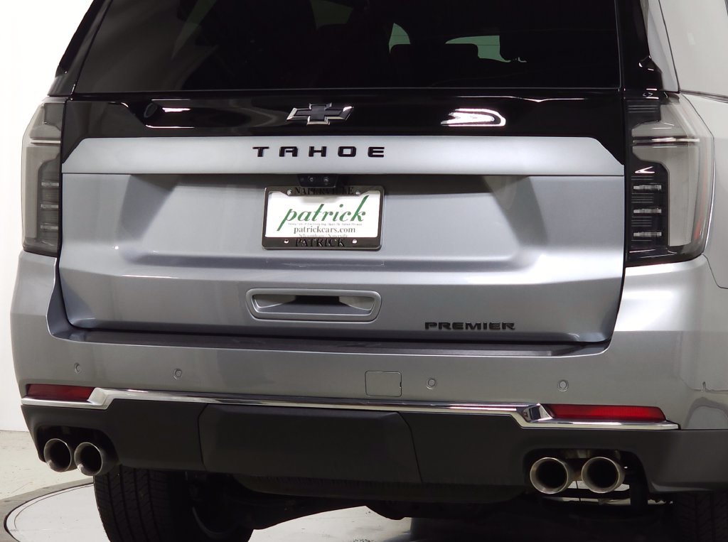 Used 2025 Gray Chevrolet Premier image 9