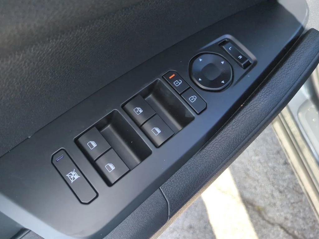 2026 Kia Sportage S Hybrid - Photo 26
