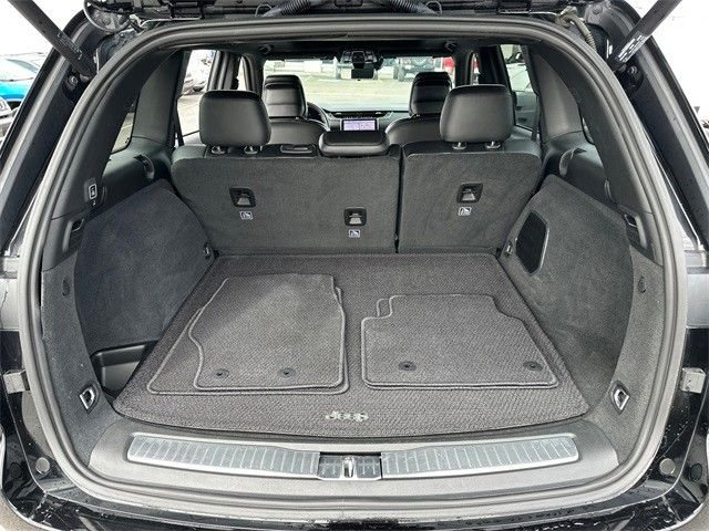 2024 Jeep Grand Cherokee Summit - Photo 10
