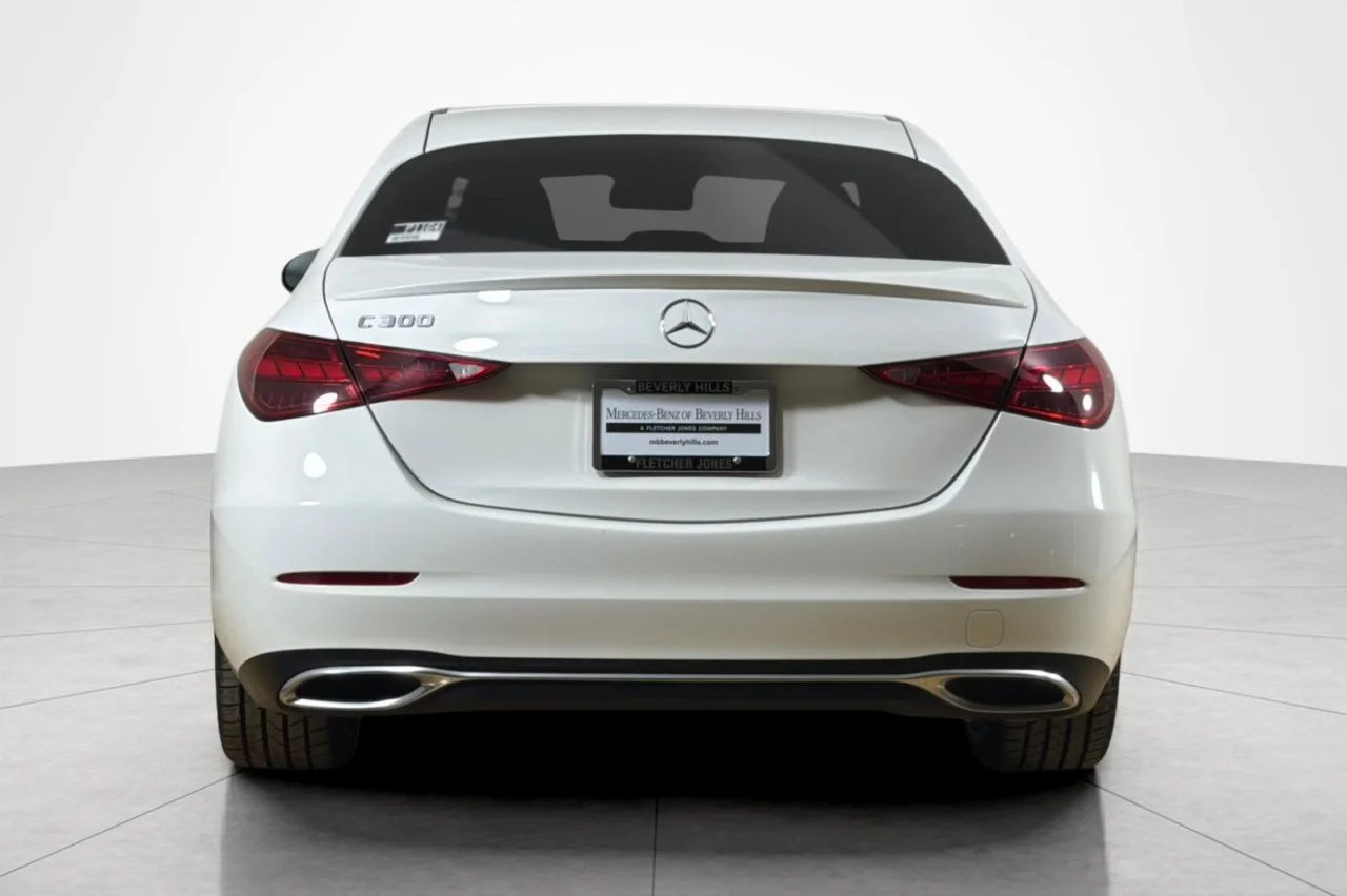 Used 2022 Polar White Mercedes-Benz C 300 image 4