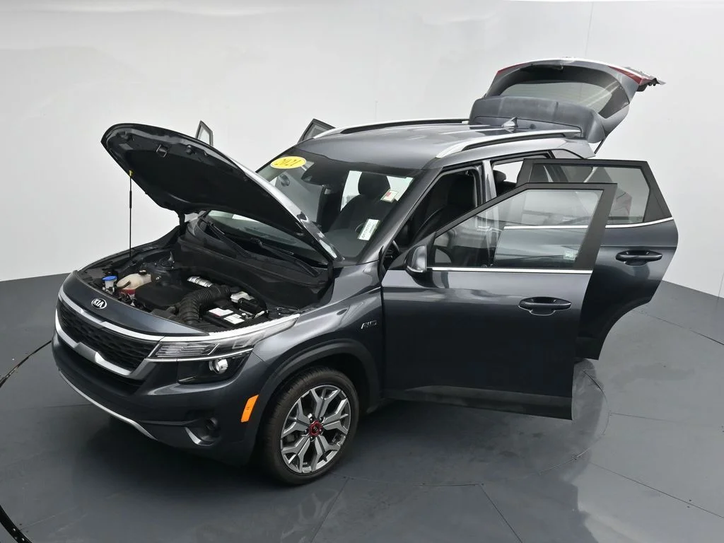 Used 2021 Gray Kia S image 45