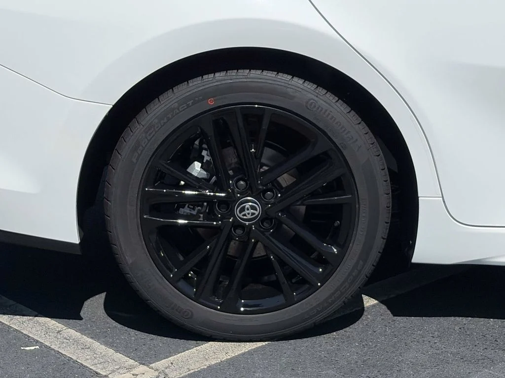 New 2026 Ice Cap Toyota SE image 10