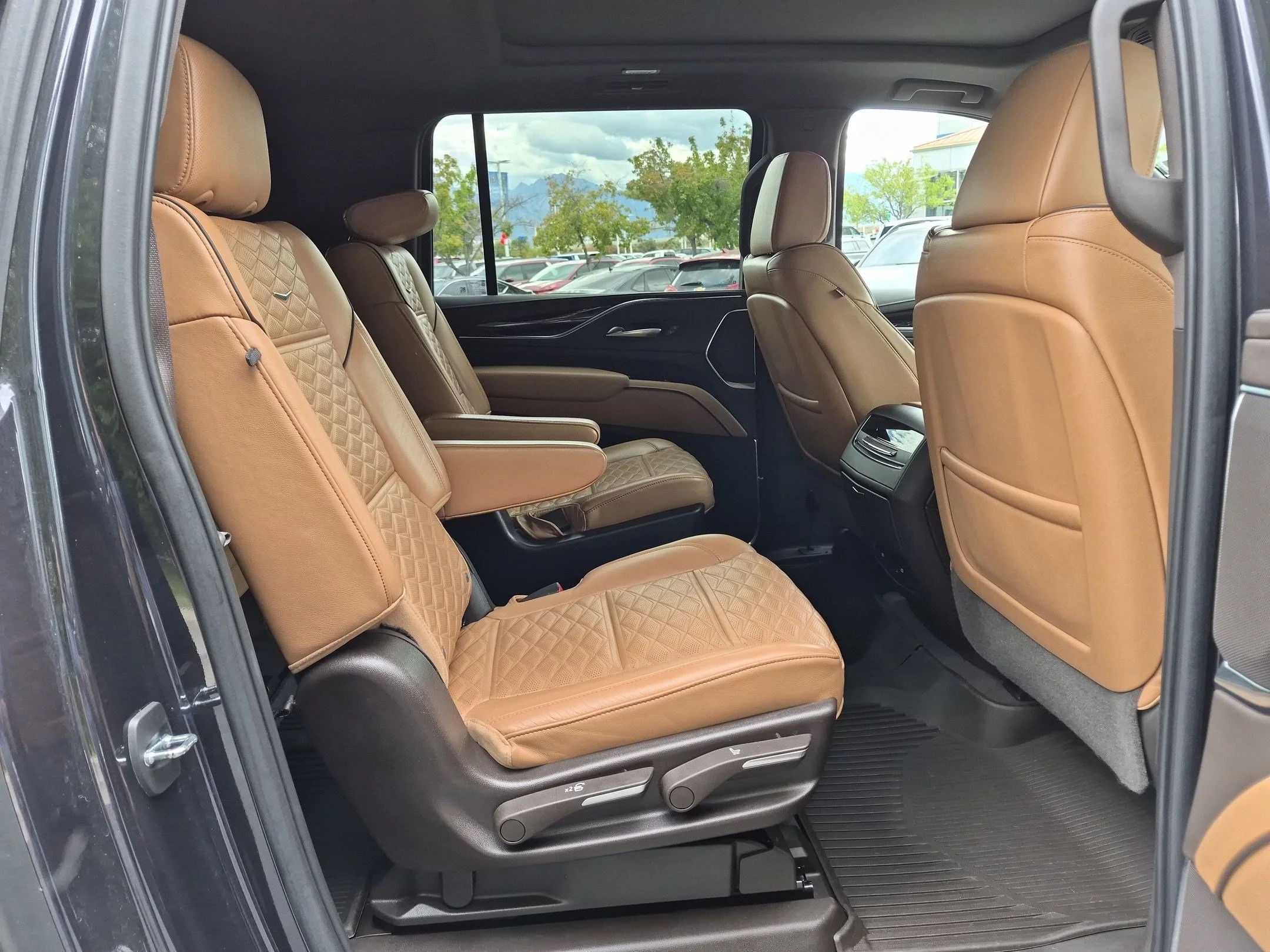 Used 2022 Galactic Gray Metallic Cadillac Premium Luxury image 29