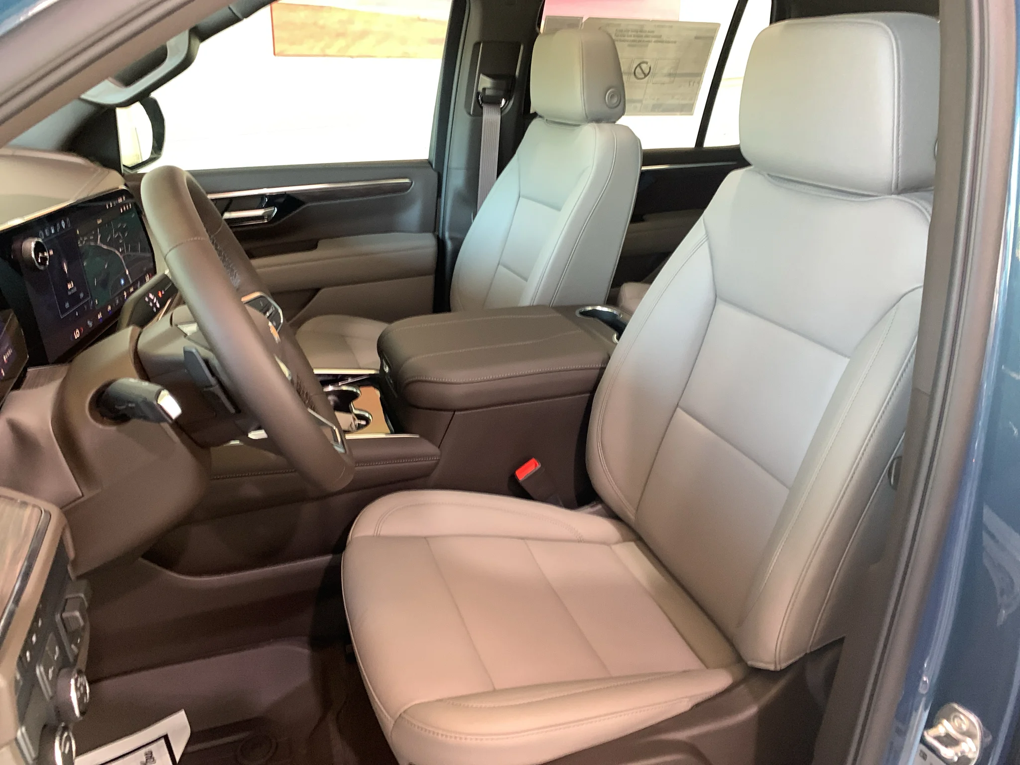 2027 Chevrolet Tahoe LT - Photo 15
