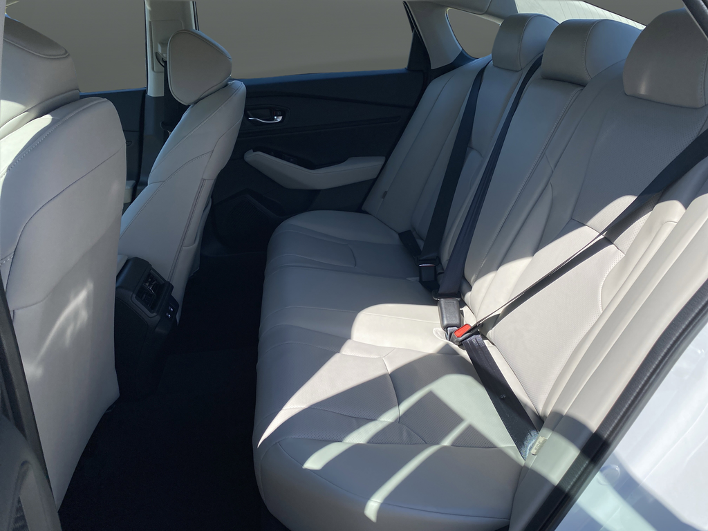New 2026 Platinum White Pearl Honda Touring image 26