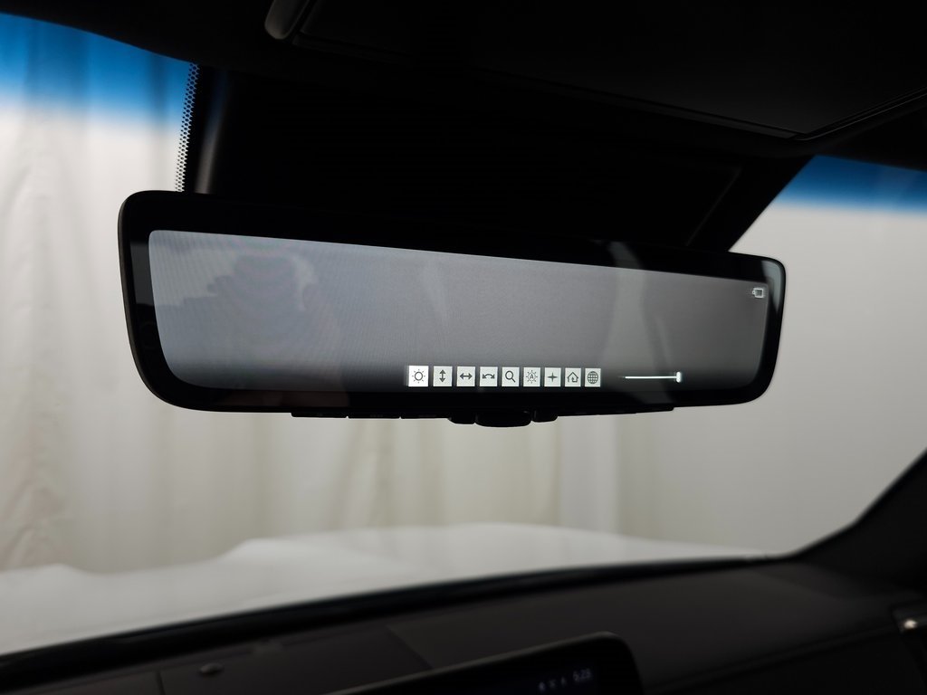 2025 LEXUS LX - Image 37