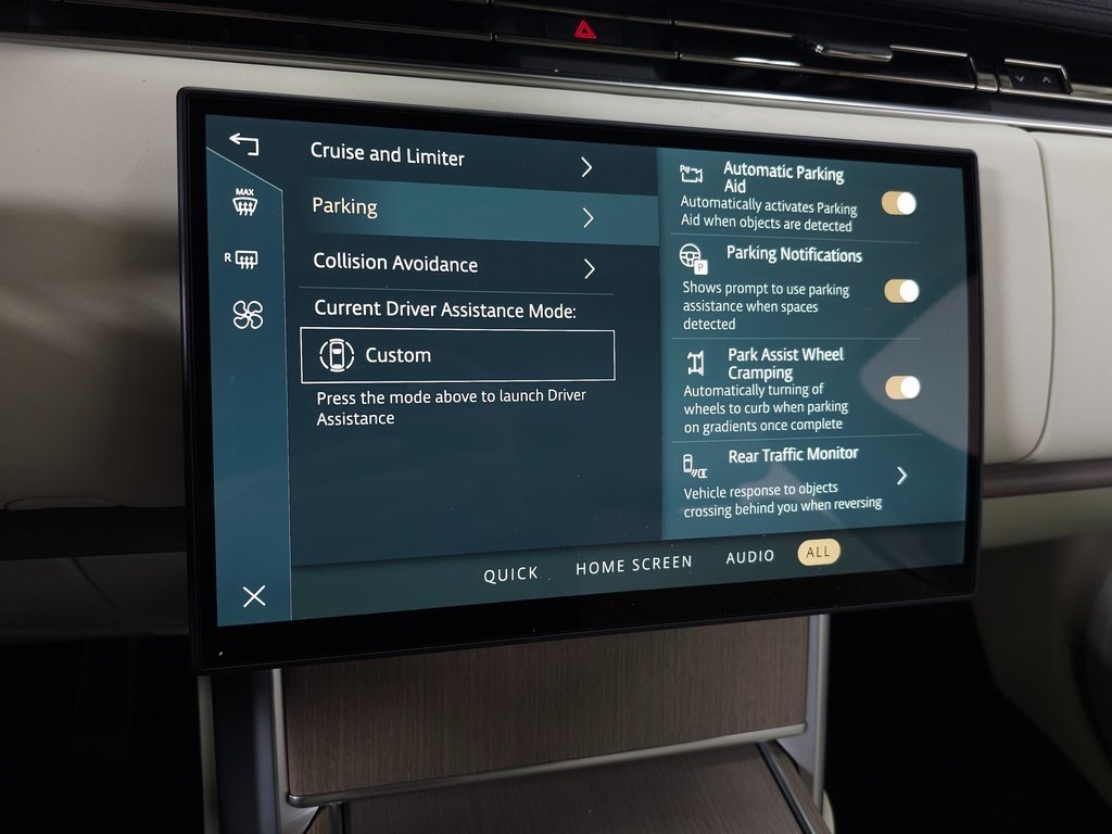 2026 LAND ROVER RANGE ROVER - Image 24