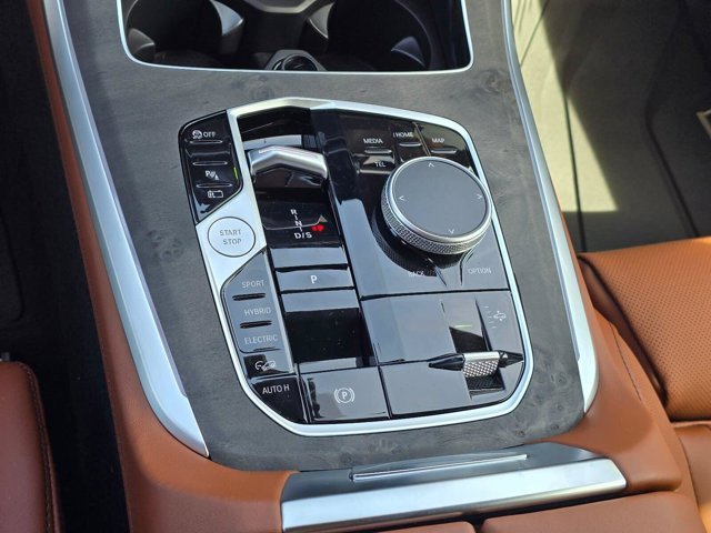 New 2026 Black Sapphire Metallic BMW xDrive50e image 23