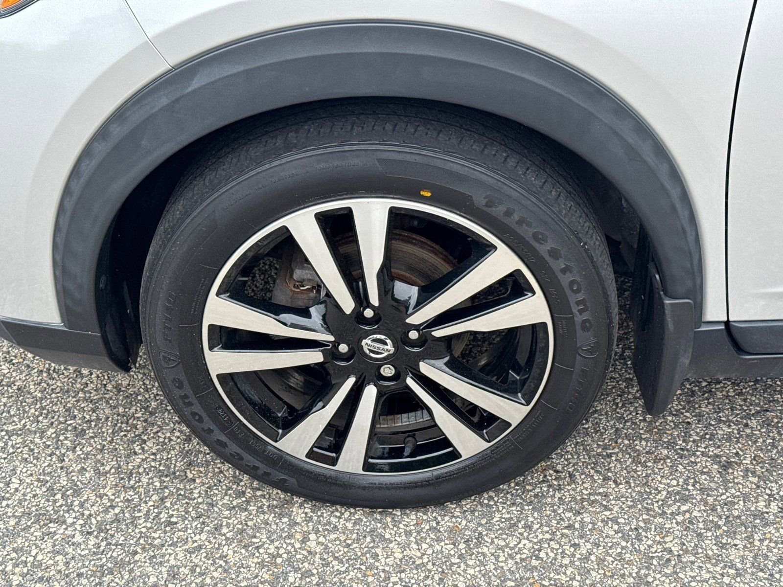 Used 2020 Silver Nissan SV image 9